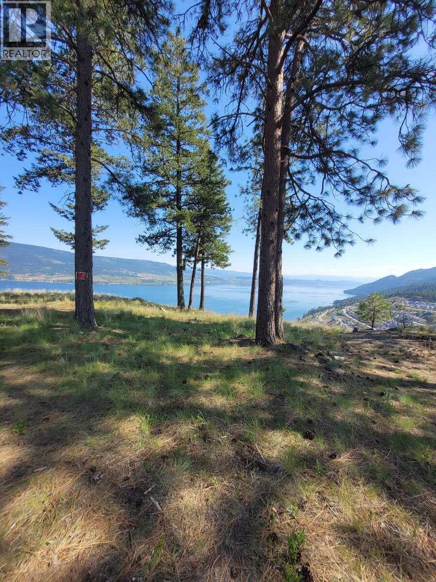 7185 Dunwaters Road Kelowna Photo 13