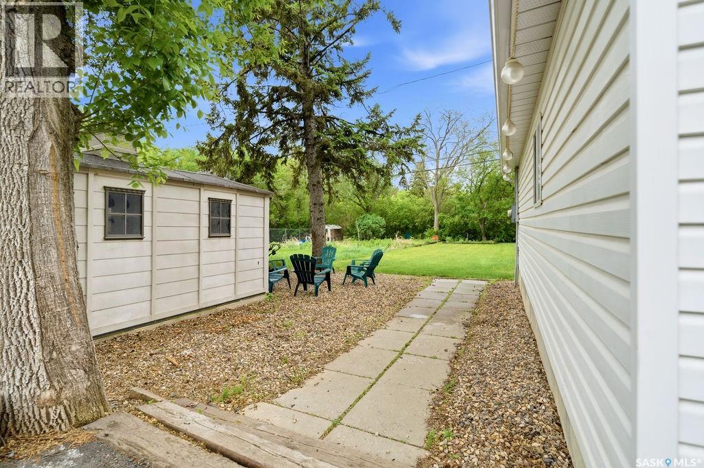 166 Halifax Street N, Regina, Saskatchewan  S4R 0R5 - Photo 21 - SK038119