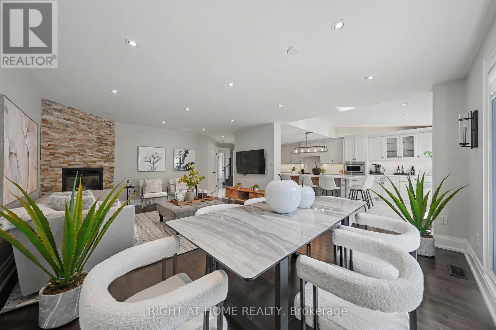 235 Montebello Avenue, Vaughan, Ontario  L4H 1L6 - Photo 7 - N13238634