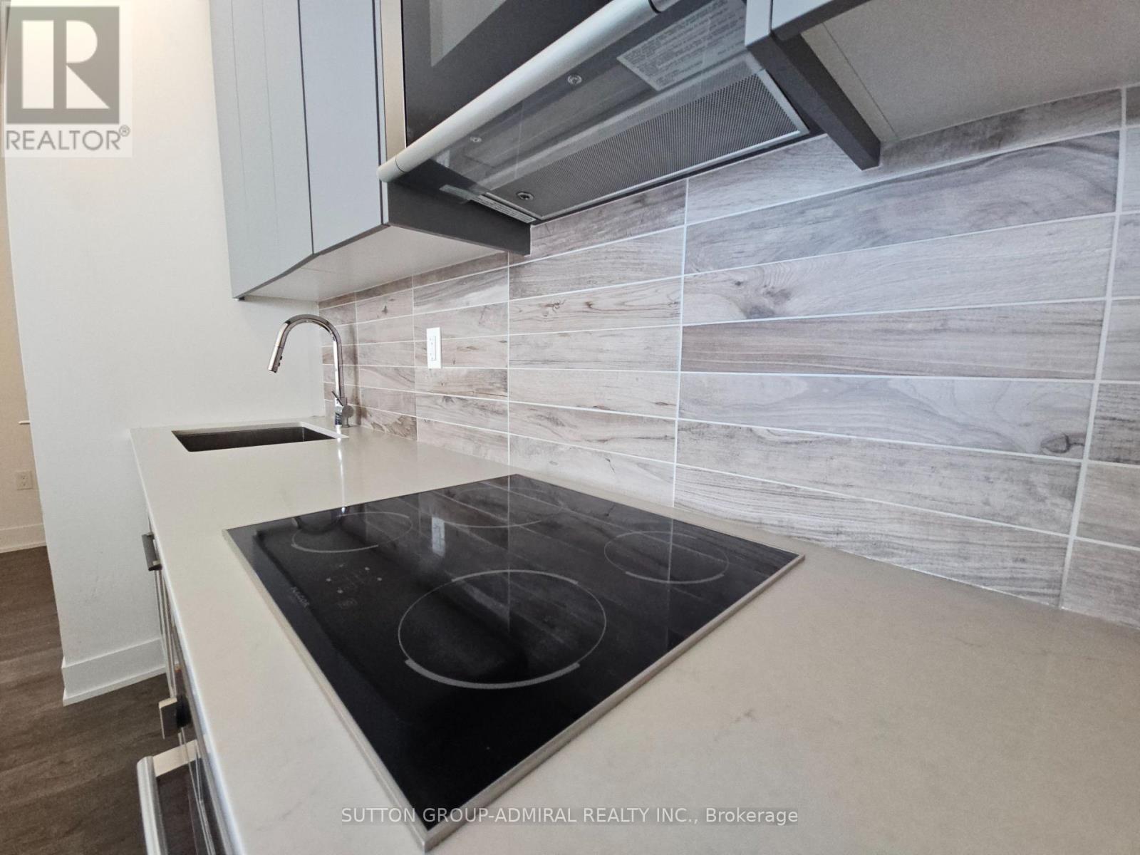 1307 - 2908 Highway 7 Road, Vaughan, Ontario  L4K 0K5 - Photo 17 - N13238650