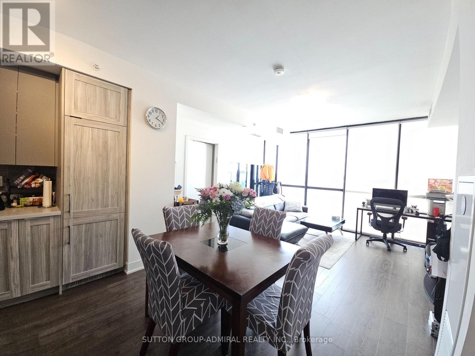 1307 - 2908 Highway 7 Road, Vaughan, Ontario  L4K 0K5 - Photo 4 - N13238650