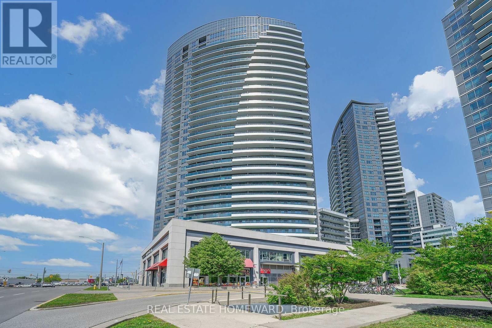 1525 - 7161 Yonge Street