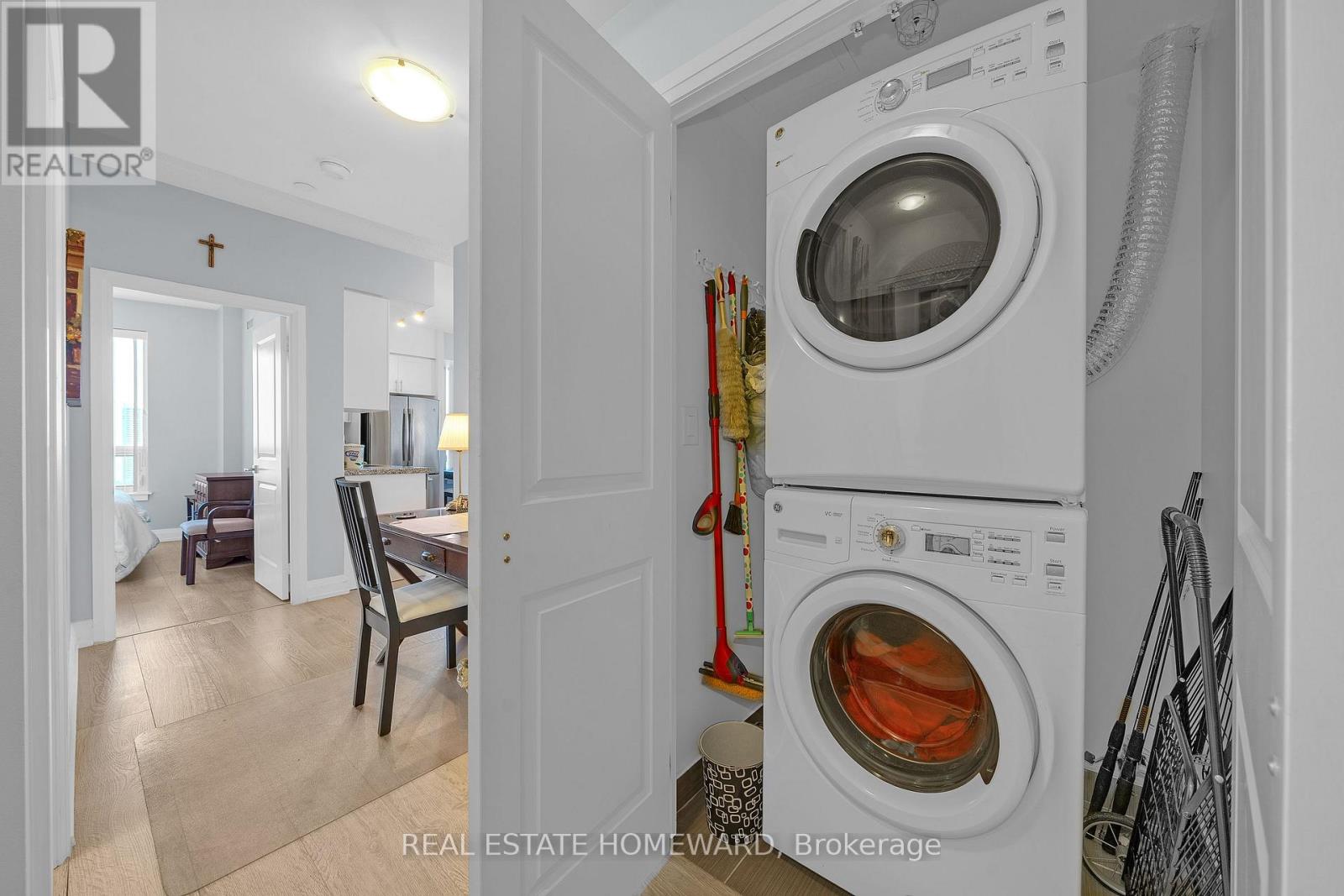 1525 - 7161 Yonge Street, Markham, Ontario  L3T 0C8 - Photo 4 - N13238786