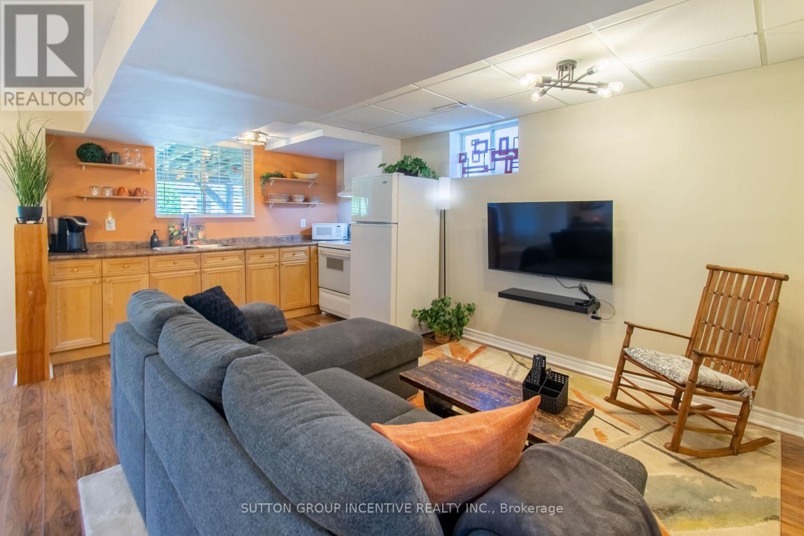 18 Graihawk Drive, Barrie (Ardagh), Ontario  L4N 6G4 - Photo 32 - S13238648