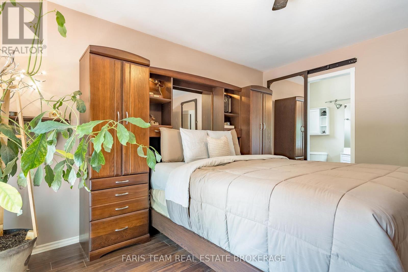 5 Fitzroy Terrace, Barrie (Allandale Heights), Ontario  L4N 2Z2 - Photo 18 - S13238752