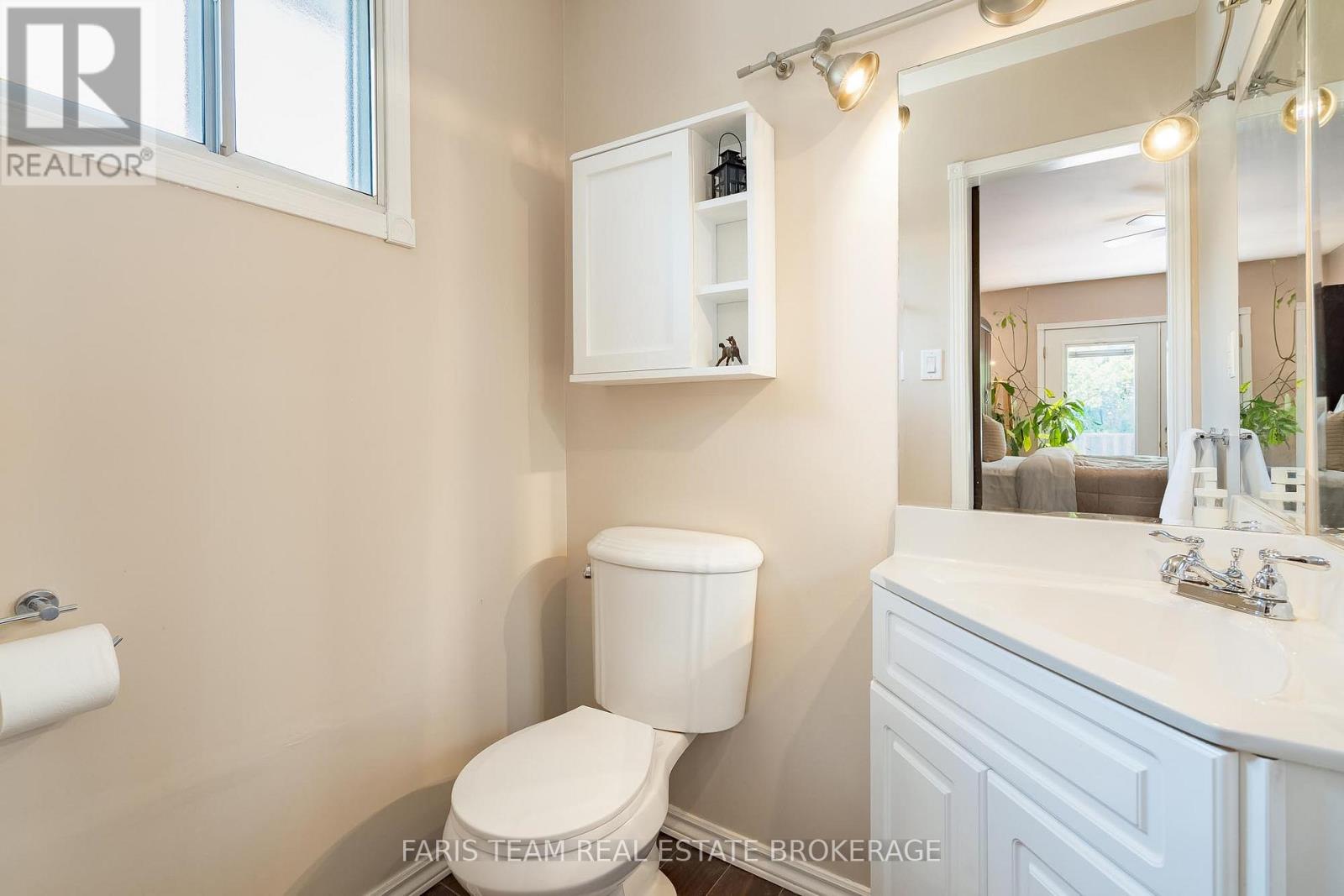 5 Fitzroy Terrace, Barrie (Allandale Heights), Ontario  L4N 2Z2 - Photo 19 - S13238752