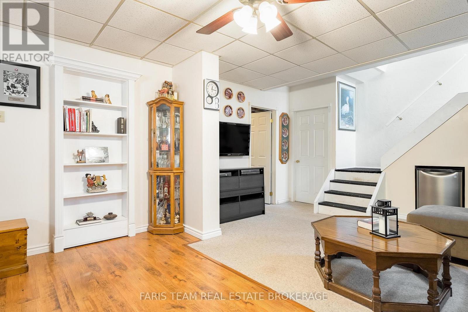 5 Fitzroy Terrace, Barrie (Allandale Heights), Ontario  L4N 2Z2 - Photo 26 - S13238752