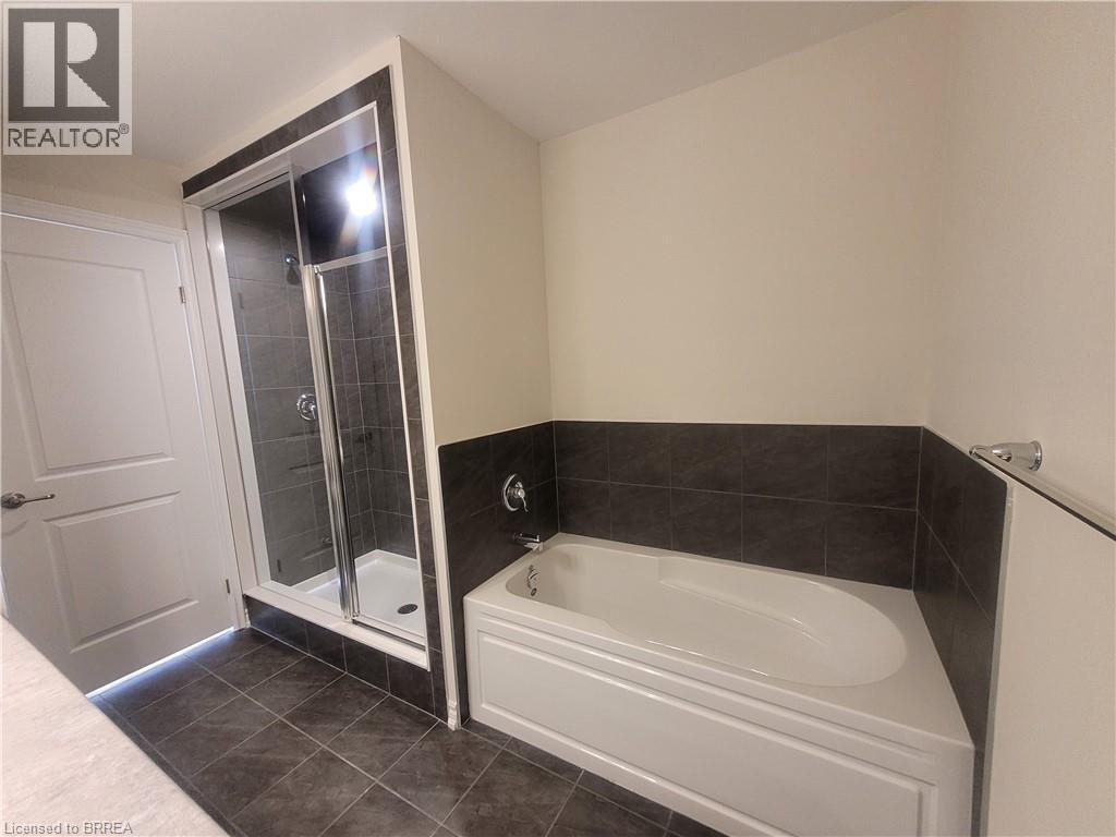 620 Colborne Street W Unit# 58, Brantford, Ontario  N3T 0Y1 - Photo 33 - 40835954