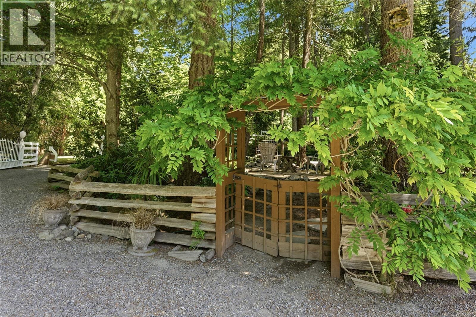 2484 Gibbs Pl, Mill Bay, British Columbia  V8H 1A4 - Photo 51 - 1039341