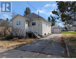 39 Beck AVE, Wawa, Ontario