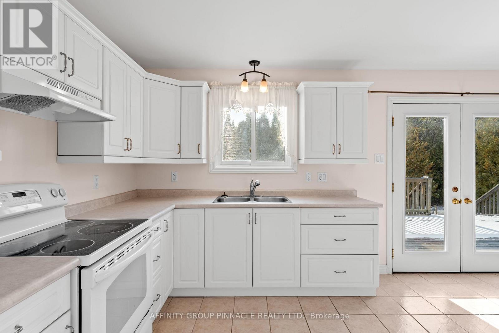 196 Bury's Green Road, Kawartha Lakes, Ontario  K0M 1N0 - Photo 11 - X13220516