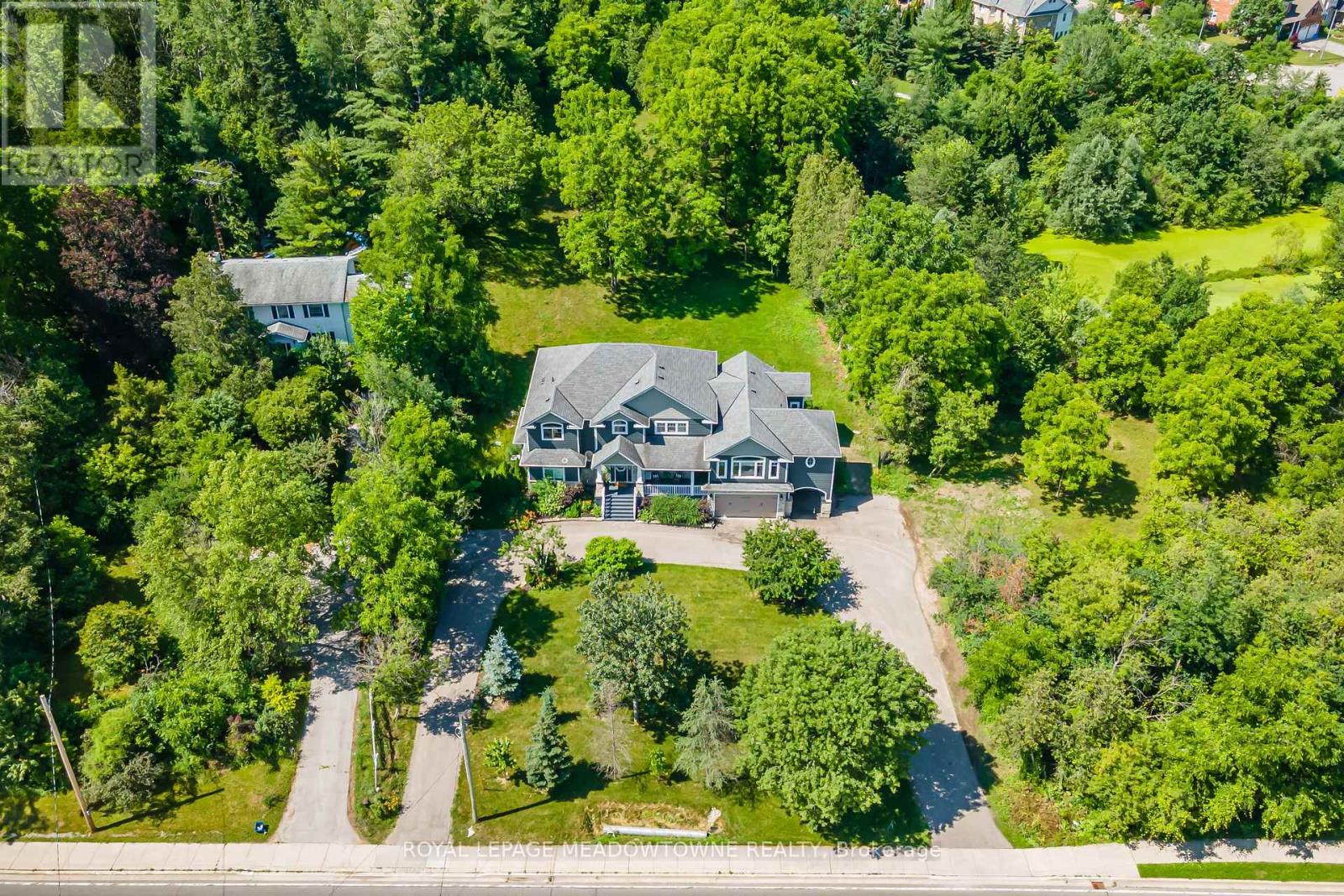 254 Main Street S, Halton Hills, Ontario  L7G 4S5 - Photo 2 - W13238624