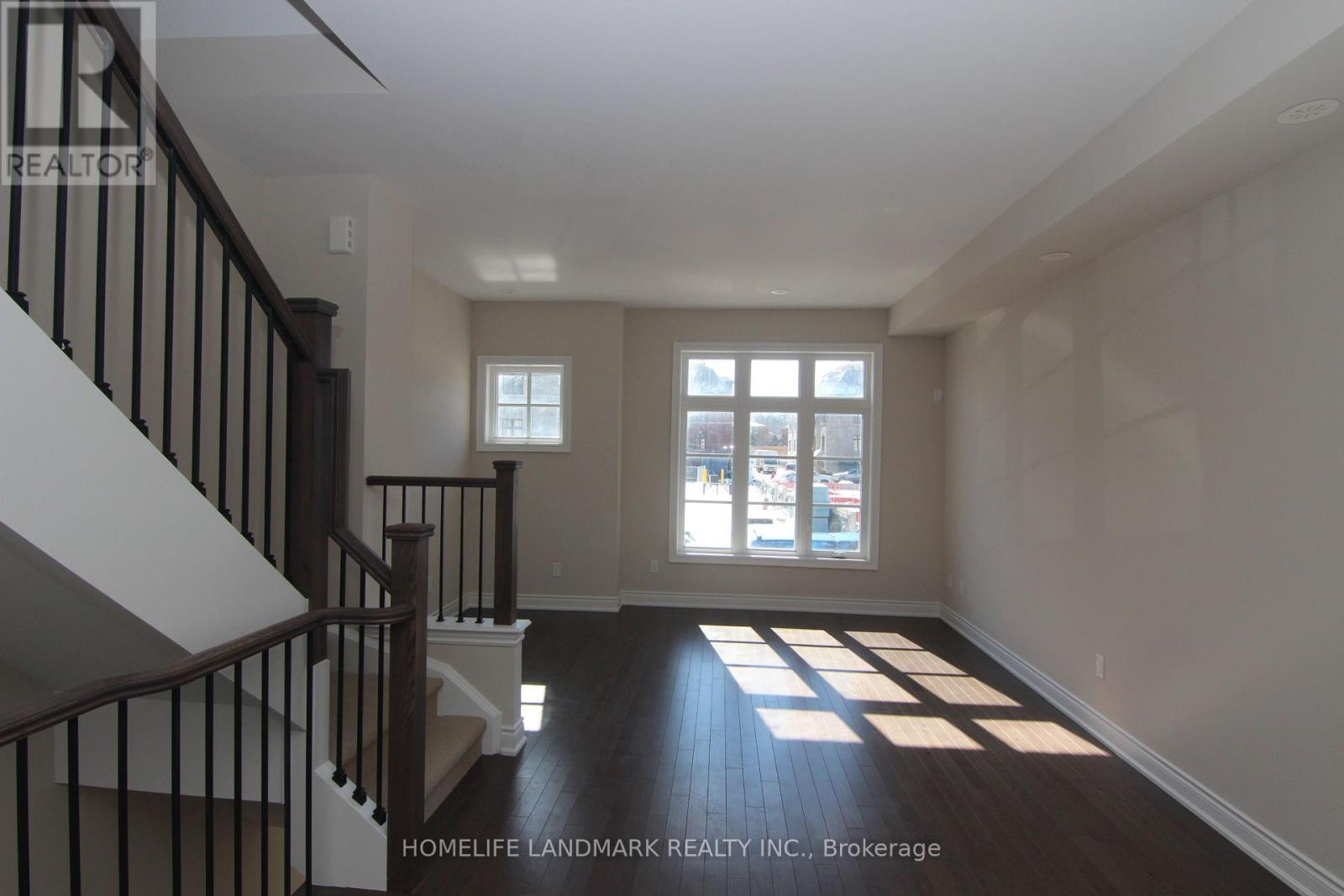 101 - 21 WASDALE ROAD, Mississauga, Ontario
