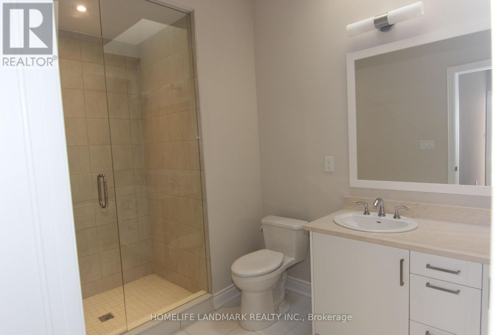 101 - 21 Wasdale Road, Mississauga, Ontario  L5M 2R2 - Photo 3 - W13238692