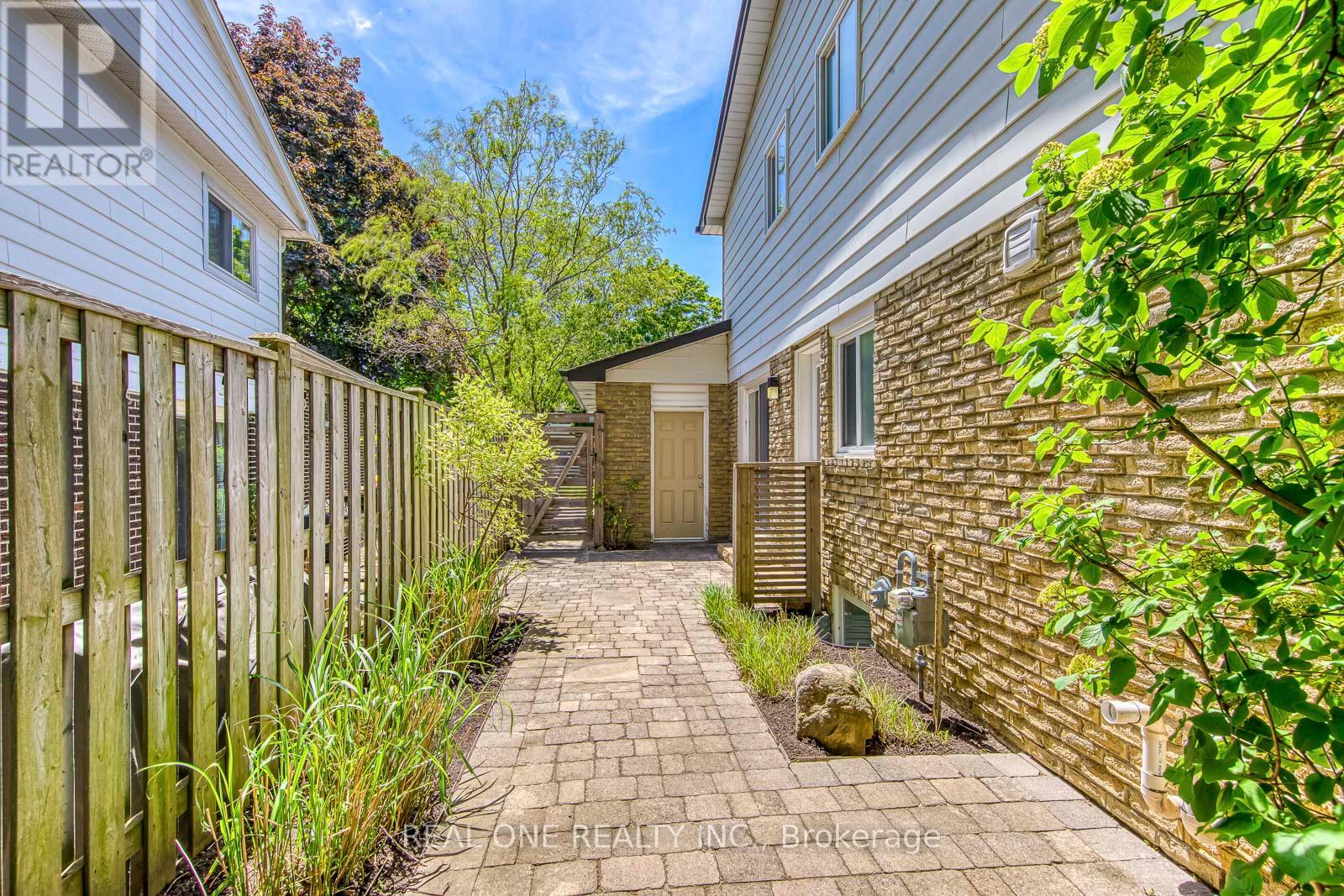 165 Arichat Road, Oakville, Ontario  L6J 5N5 - Photo 43 - W13238744