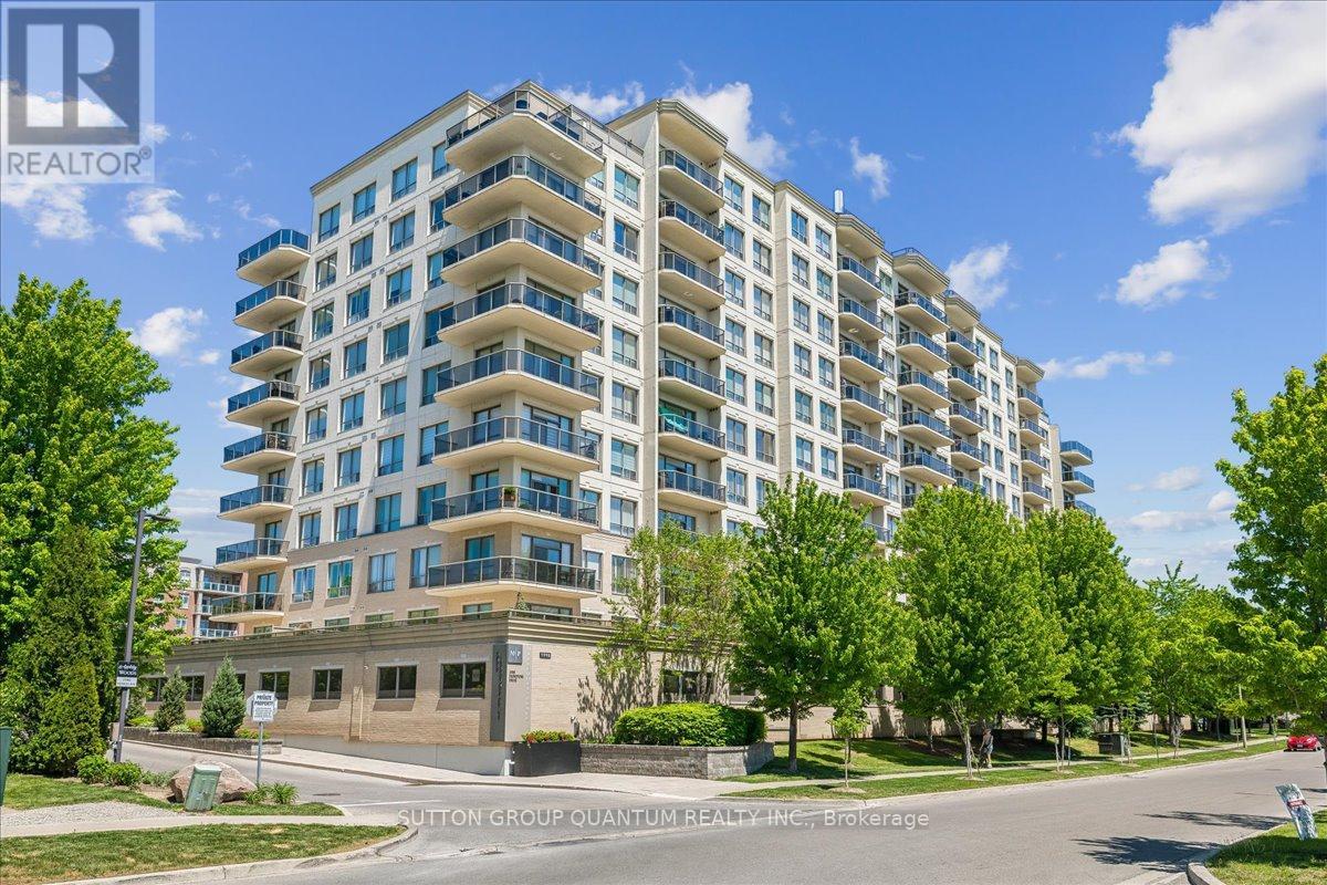 414 - 1998 Ironstone Drive, Burlington, Ontario  L7L 7P7 - Photo 1 - W13238774
