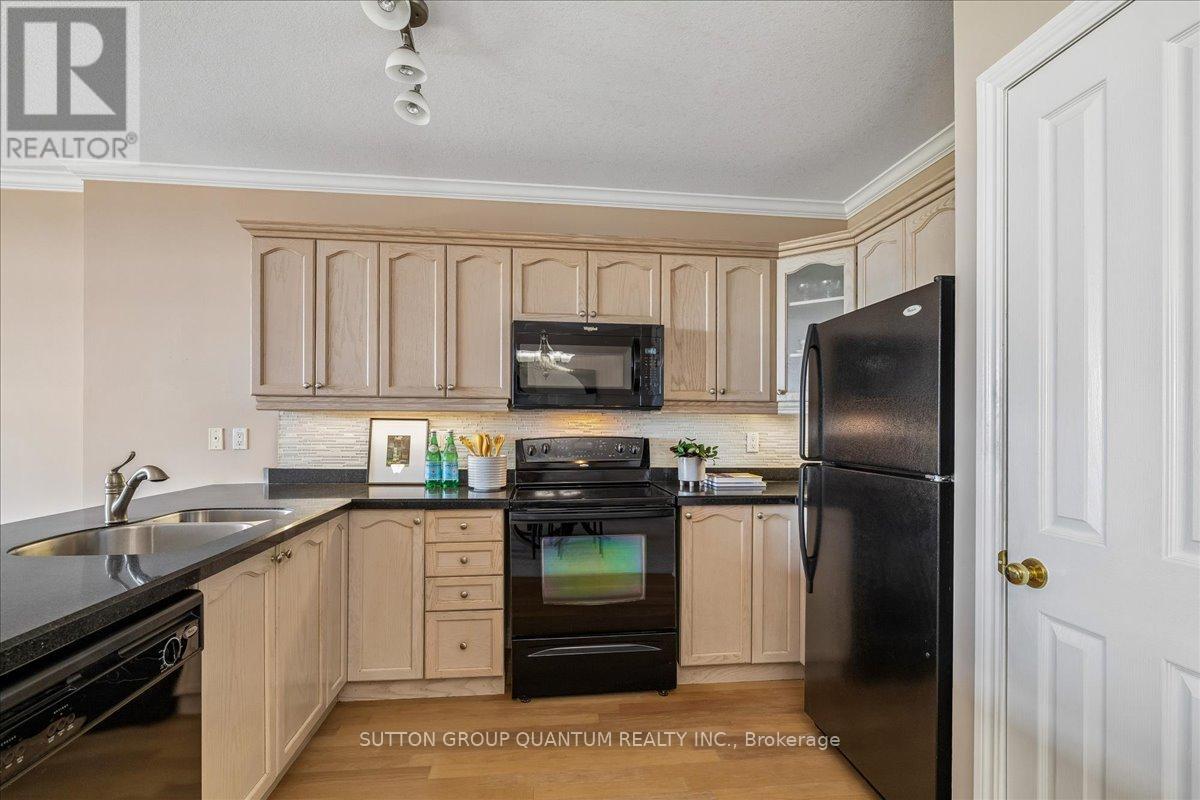 414 - 1998 Ironstone Drive, Burlington, Ontario  L7L 7P7 - Photo 17 - W13238774
