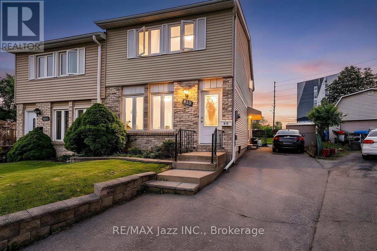810 KILKENNY COURT, Oshawa, Ontario