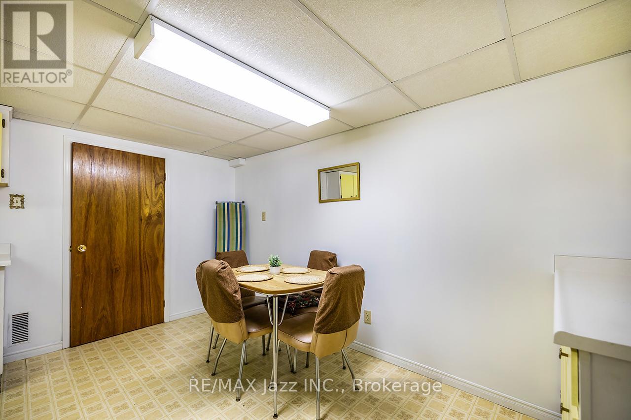 810 Kilkenny Court, Oshawa, Ontario  L1J 7B7 - Photo 26 - E13238814
