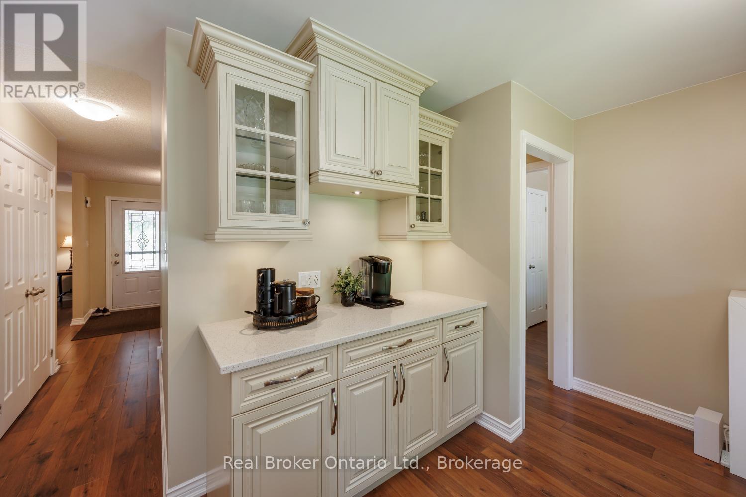 39 Valleycrest Drive, Clarington, Ontario  L1E 1H8 - Photo 15 - E13238952