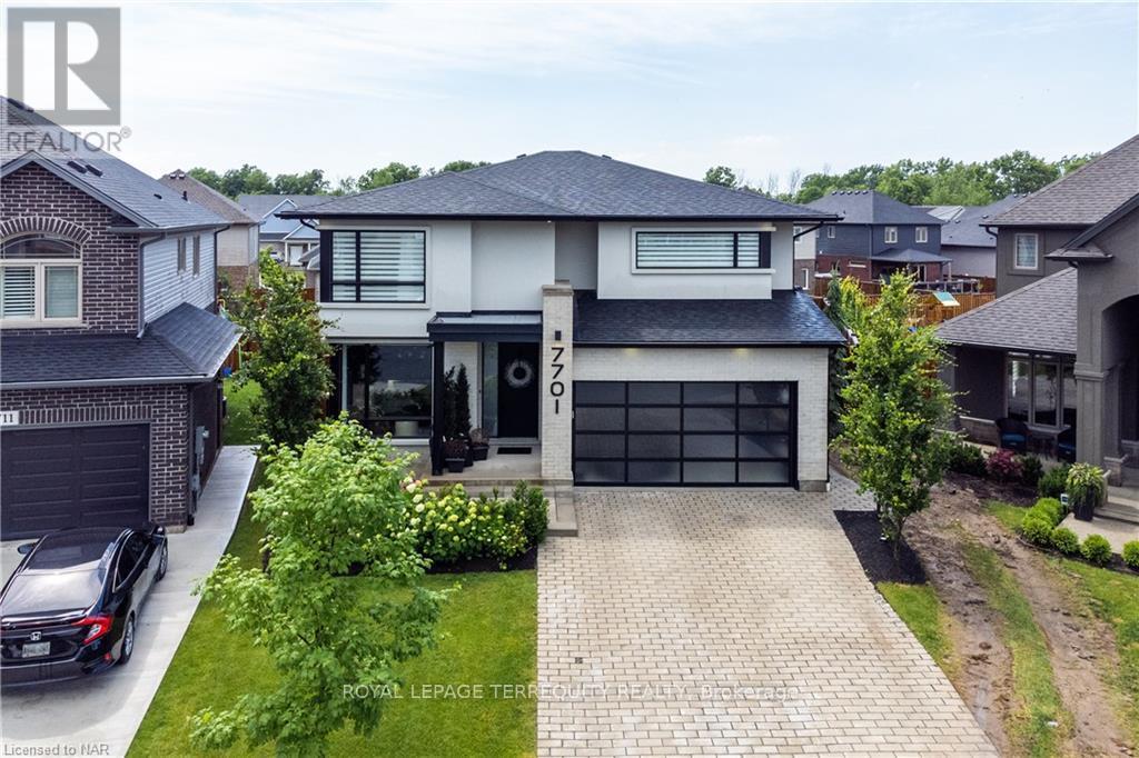 7701 Willey Street, Niagara Falls, Ontario  L2G 0H1 - Photo 2 - X13238654