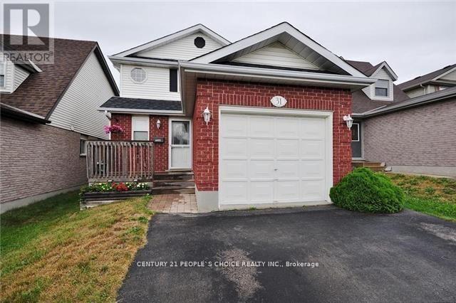 31 MOSS PLACE, Guelph, Ontario