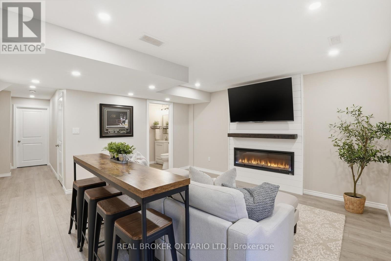 28 Isaac Street, Woolwich, Ontario  N3B 0E2 - Photo 32 - X13238760