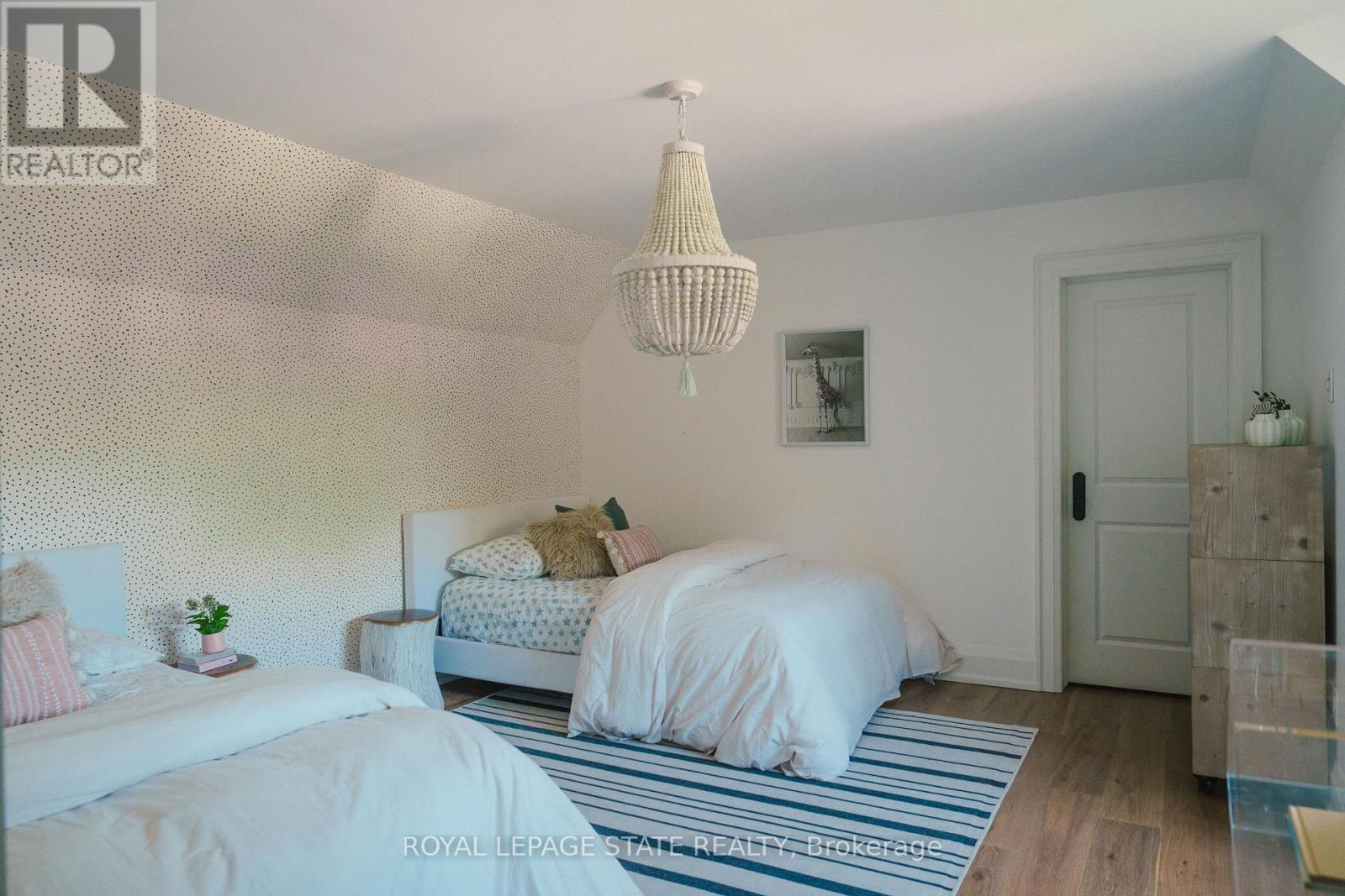 147 Beverly Court, Hamilton, Ontario  L9G 1B9 - Photo 31 - X13238778