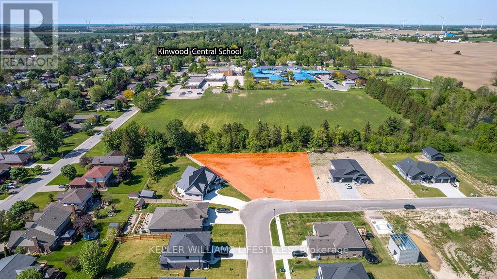 118 PHIBBS STREET, Lambton Shores, Ontario
