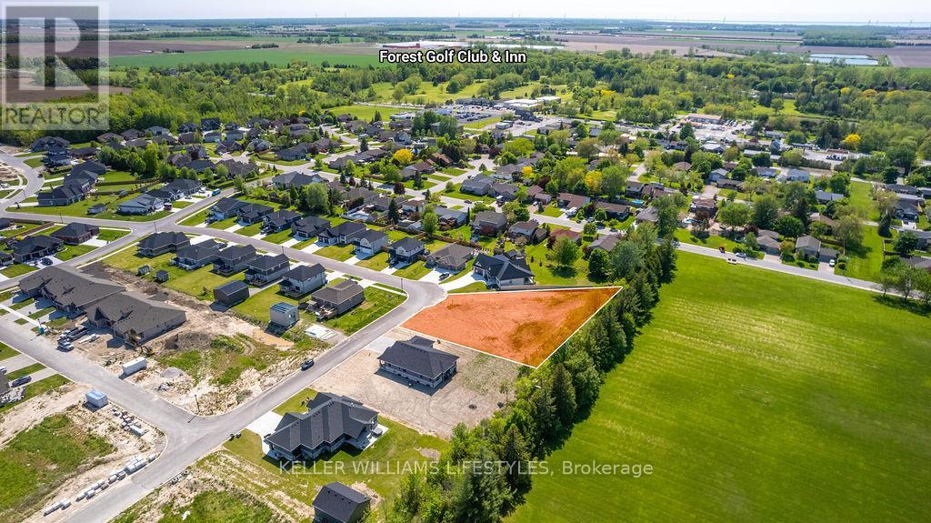 118 Phibbs Street, Lambton Shores, Ontario  N0N 1J0 - Photo 8 - X13238902