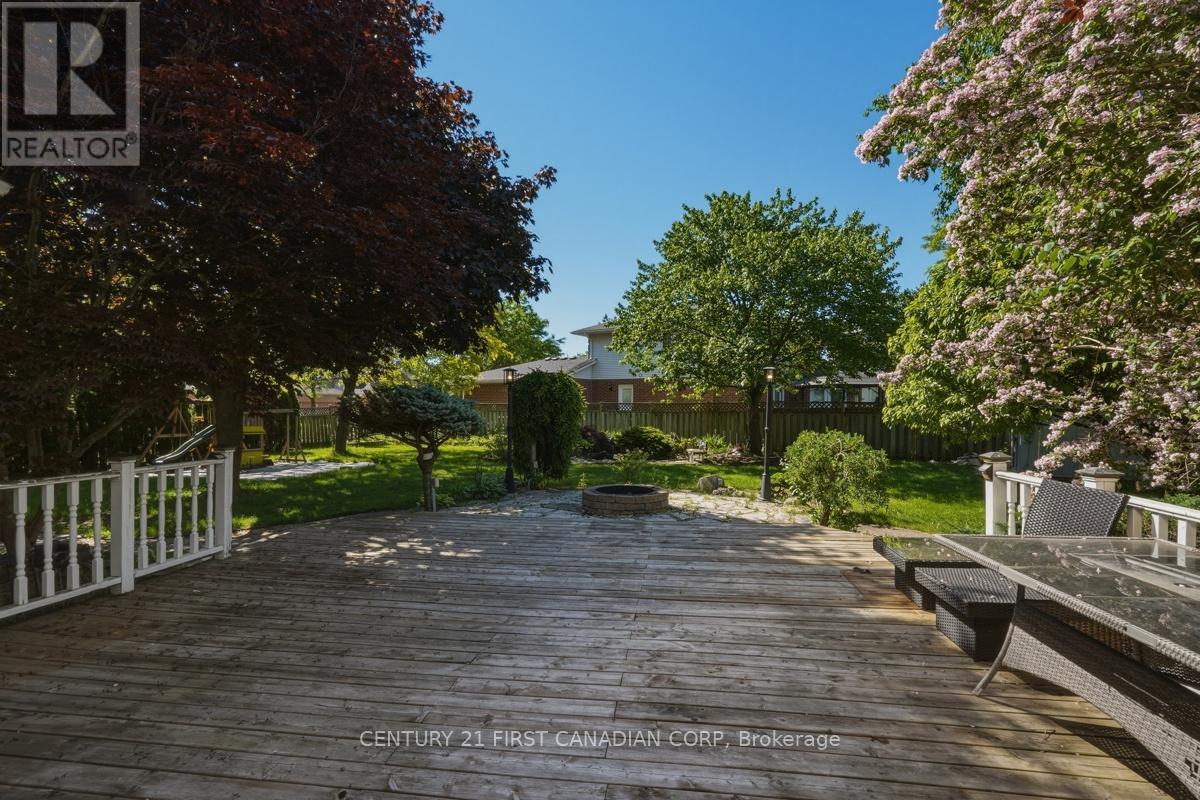 267 Pine Valley Drive, London South, Ontario  N6J 4T1 - Photo 40 - X13238968