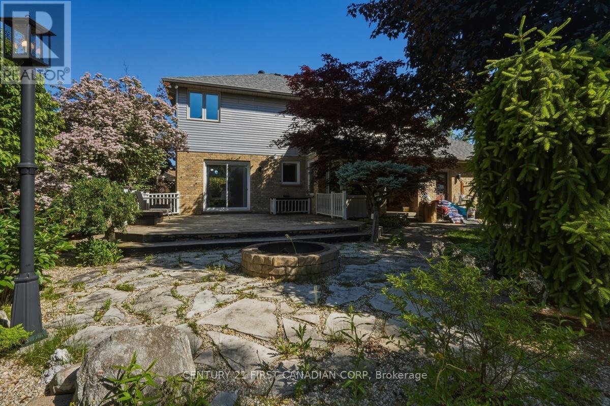 267 Pine Valley Drive, London South, Ontario  N6J 4T1 - Photo 43 - X13238968
