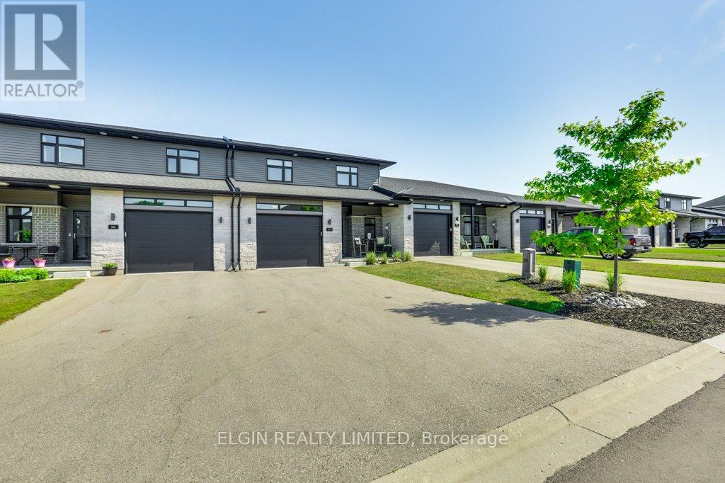 88 Rowe Avenue, South Huron, Ontario  N0M 1S0 - Photo 2 - X13238988