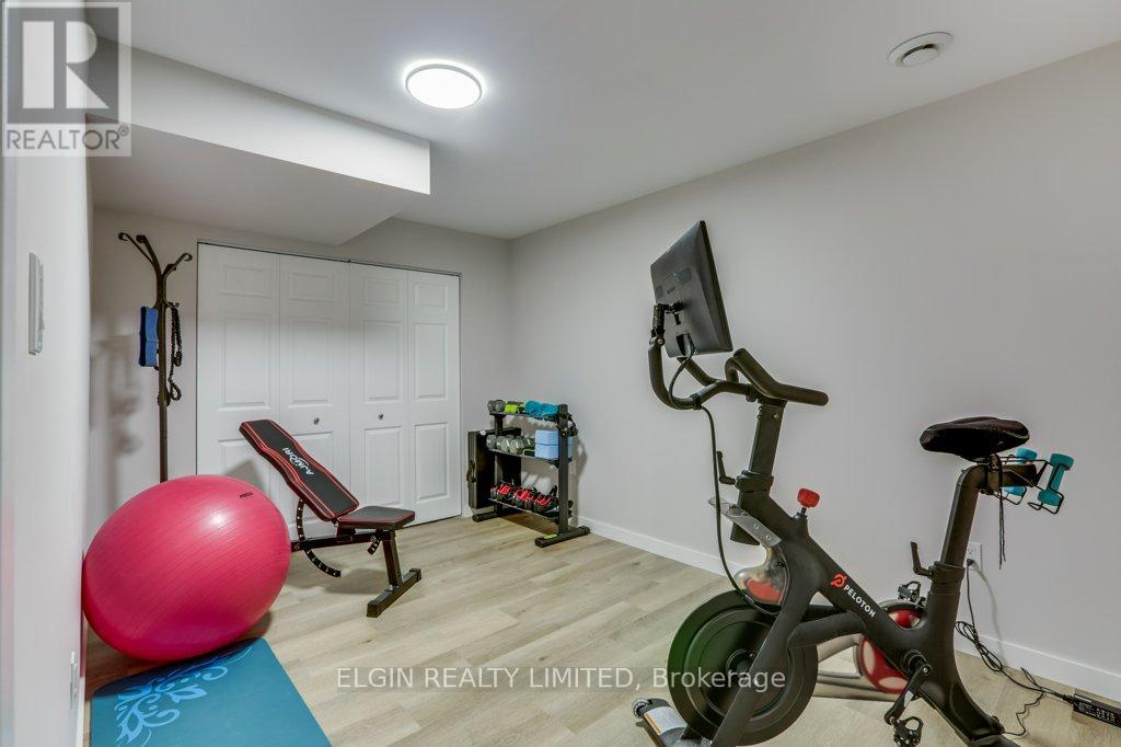 88 Rowe Avenue, South Huron, Ontario  N0M 1S0 - Photo 35 - X13238988