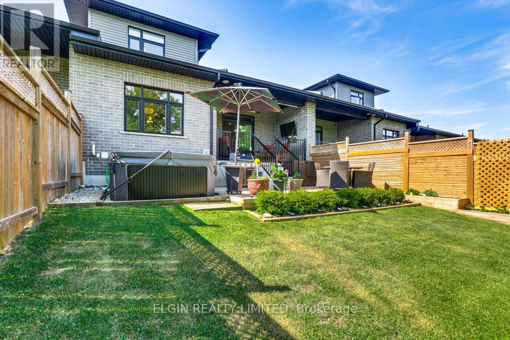 88 Rowe Avenue, South Huron, Ontario  N0M 1S0 - Photo 39 - X13238988