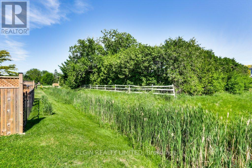 88 Rowe Avenue, South Huron, Ontario  N0M 1S0 - Photo 47 - X13238988