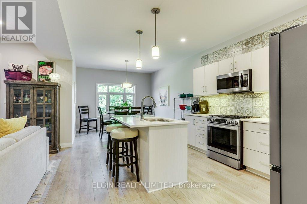 88 Rowe Avenue, South Huron, Ontario  N0M 1S0 - Photo 6 - X13238988