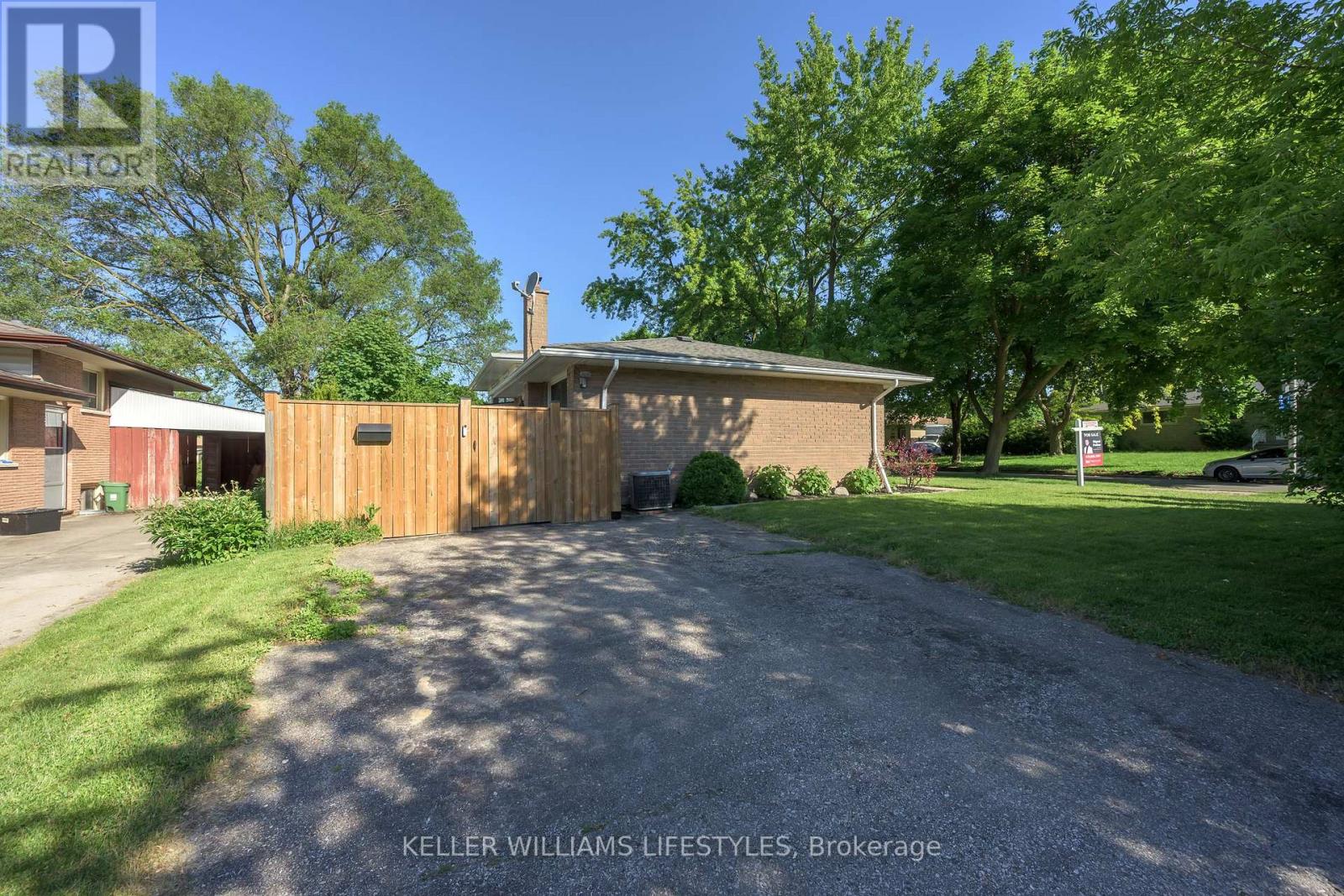 3 Baffin Place, London East, Ontario  N5V 1E8 - Photo 28 - X13239008