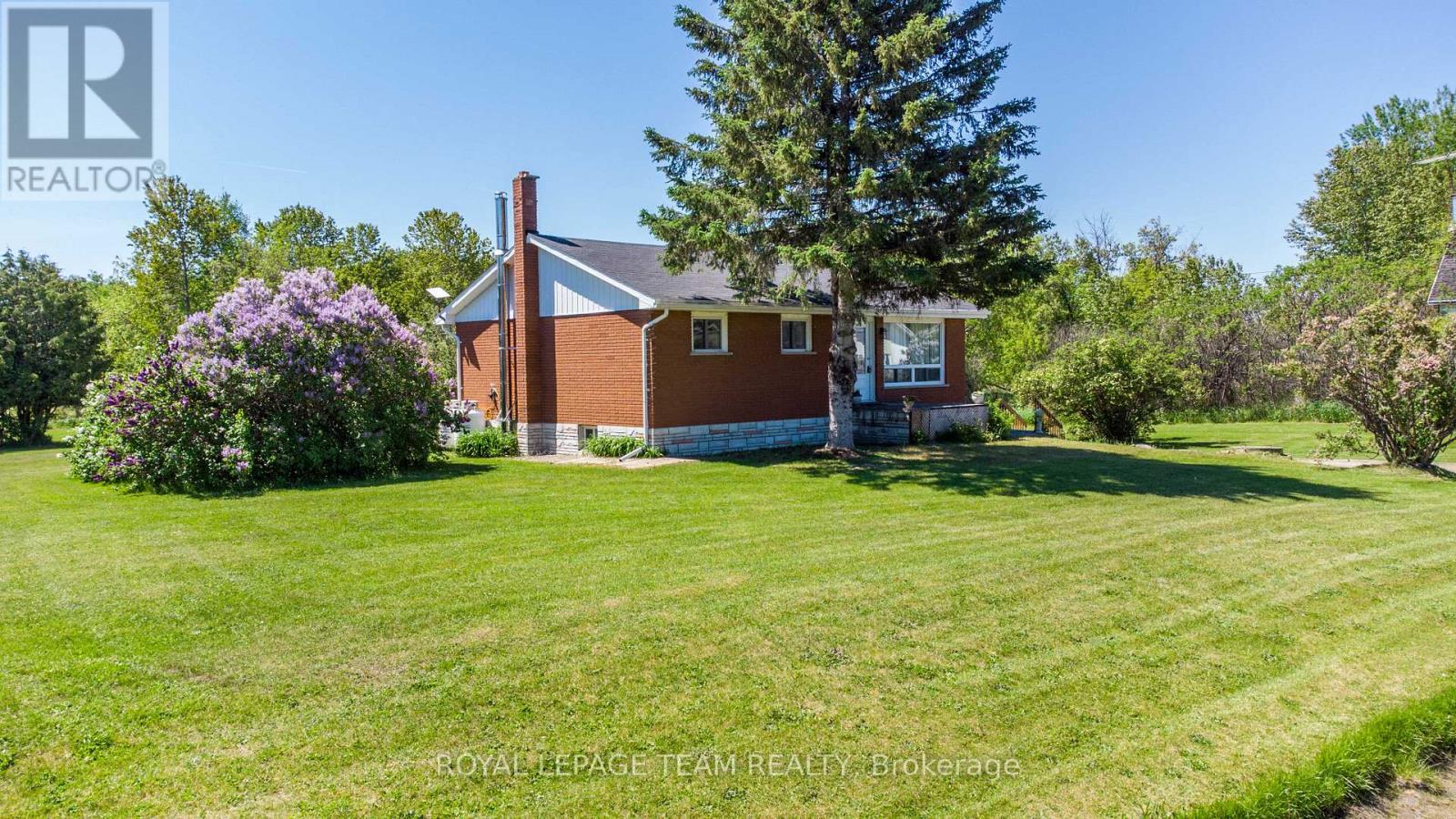 285 Foymount Road, Bonnechere Valley, Ontario  K0J 1T0 - Photo 3 - X12949784