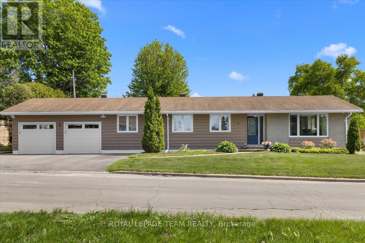 2 Lavina Crescent, Ottawa, Ontario  K2H 7P2 - Photo 2 - X13238856