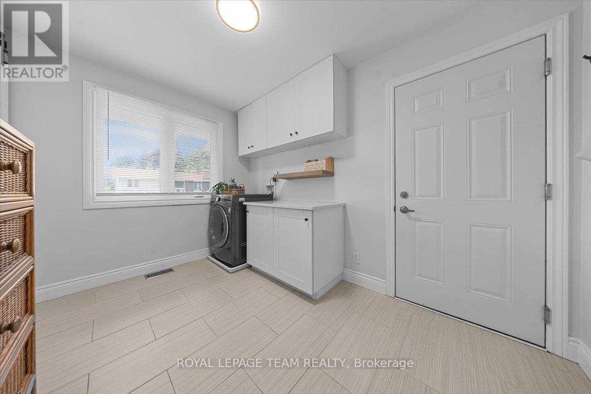 2 Lavina Crescent, Ottawa, Ontario  K2H 7P2 - Photo 20 - X13238856