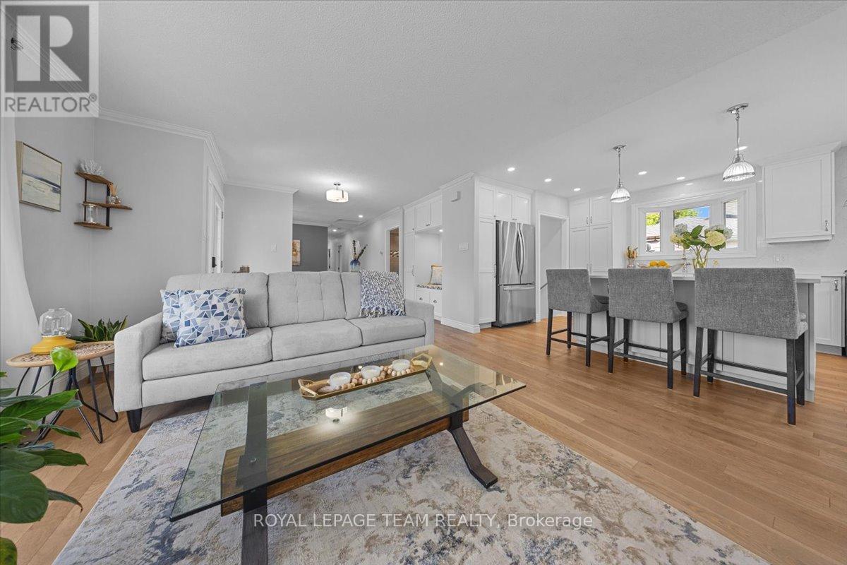 2 Lavina Crescent, Ottawa, Ontario  K2H 7P2 - Photo 7 - X13238856