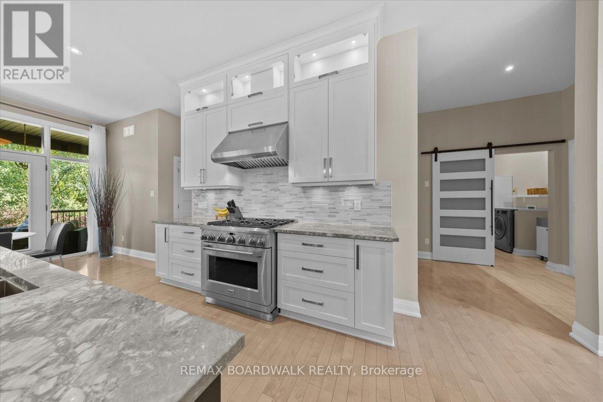 7412 Blue Water Crescent, Ottawa, Ontario  K4P 0C8 - Photo 17 - X13238930