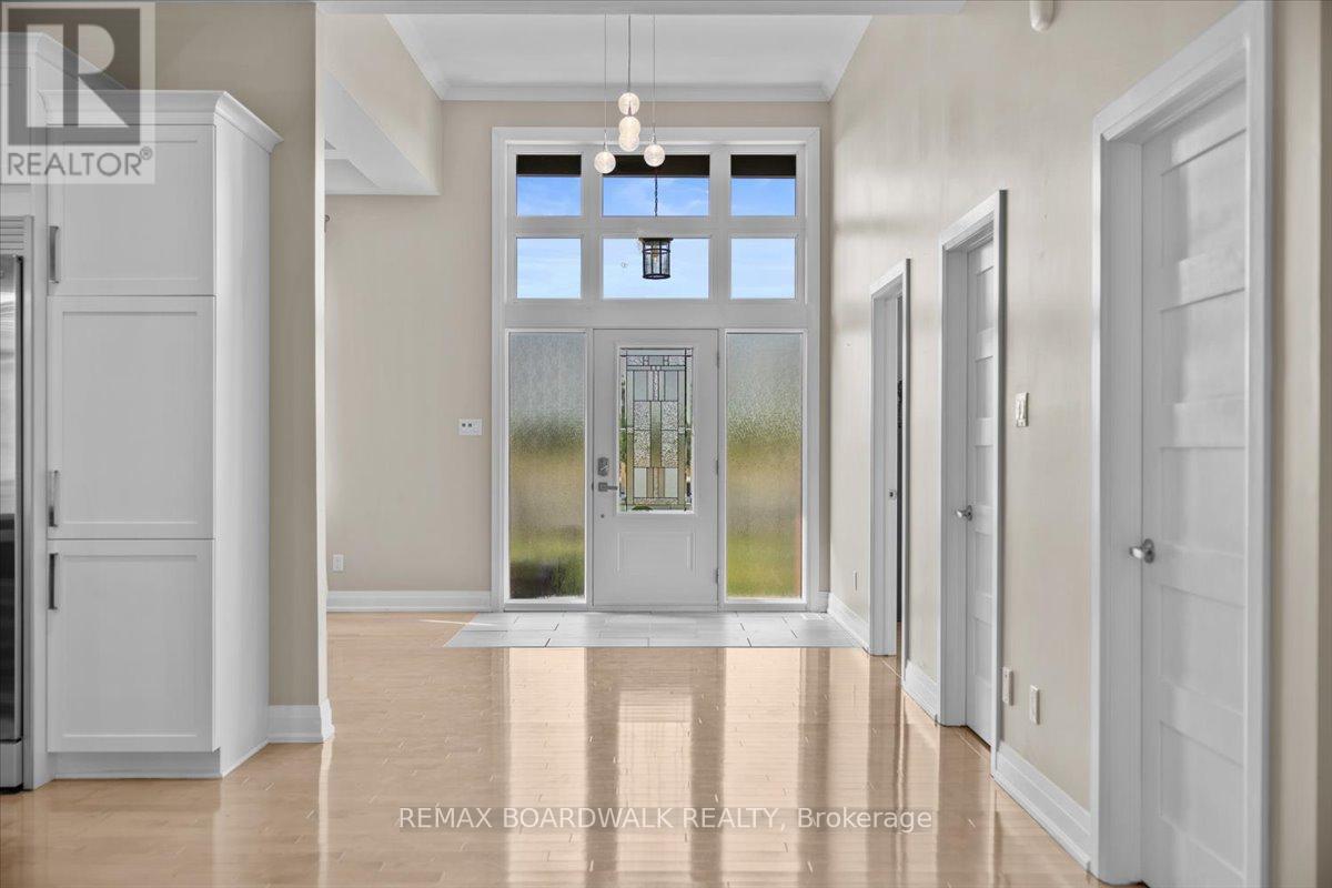 7412 Blue Water Crescent, Ottawa, Ontario  K4P 0C8 - Photo 3 - X13238930