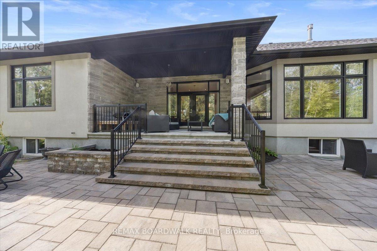 7412 Blue Water Crescent, Ottawa, Ontario  K4P 0C8 - Photo 45 - X13238930