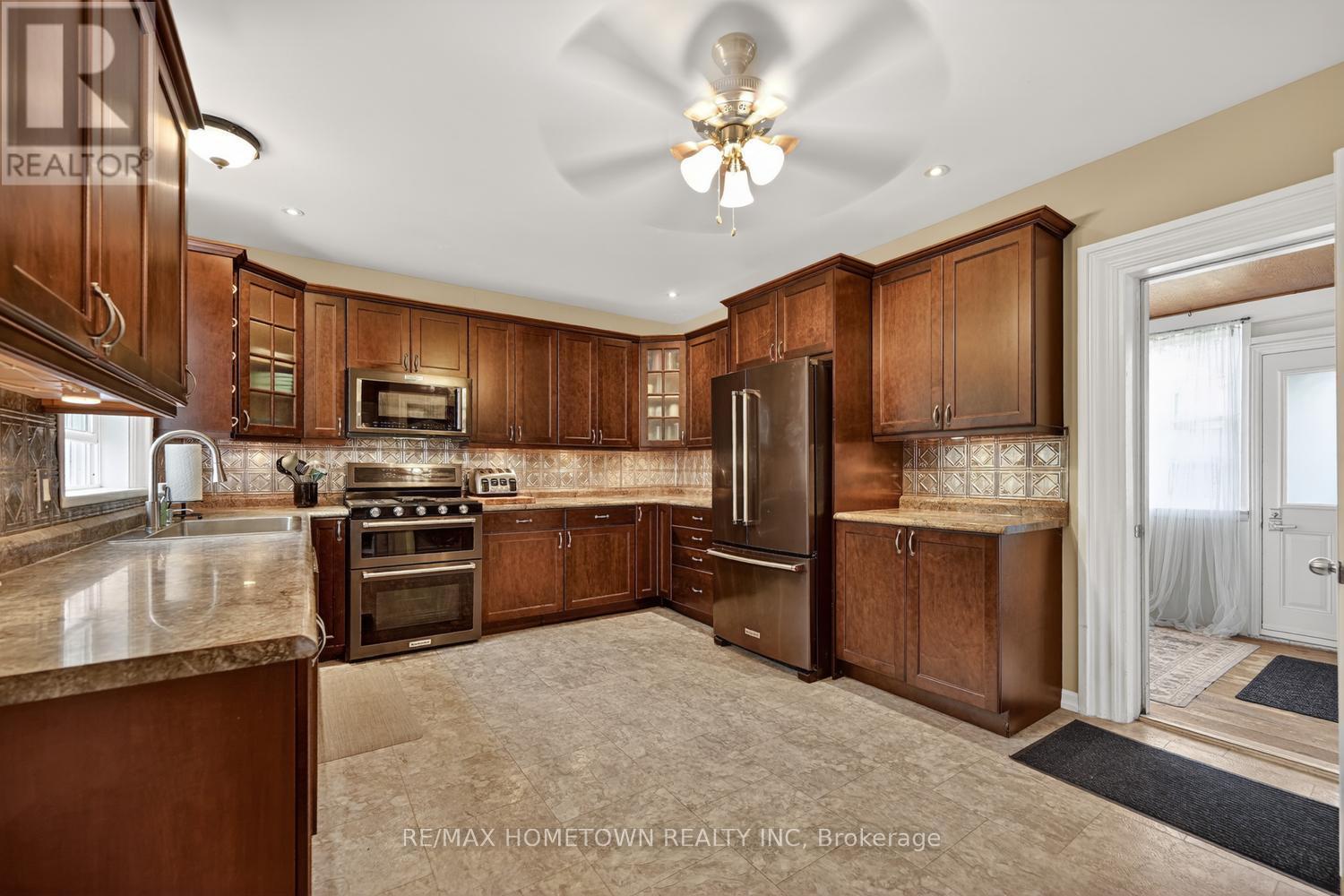 125 Park Street, Brockville, Ontario  K6V 2G8 - Photo 16 - X13238906