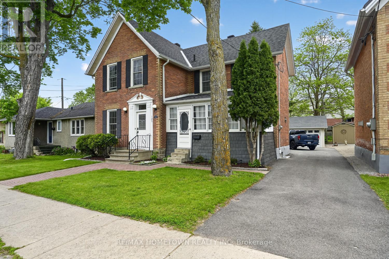 125 Park Street, Brockville, Ontario  K6V 2G8 - Photo 2 - X13238906