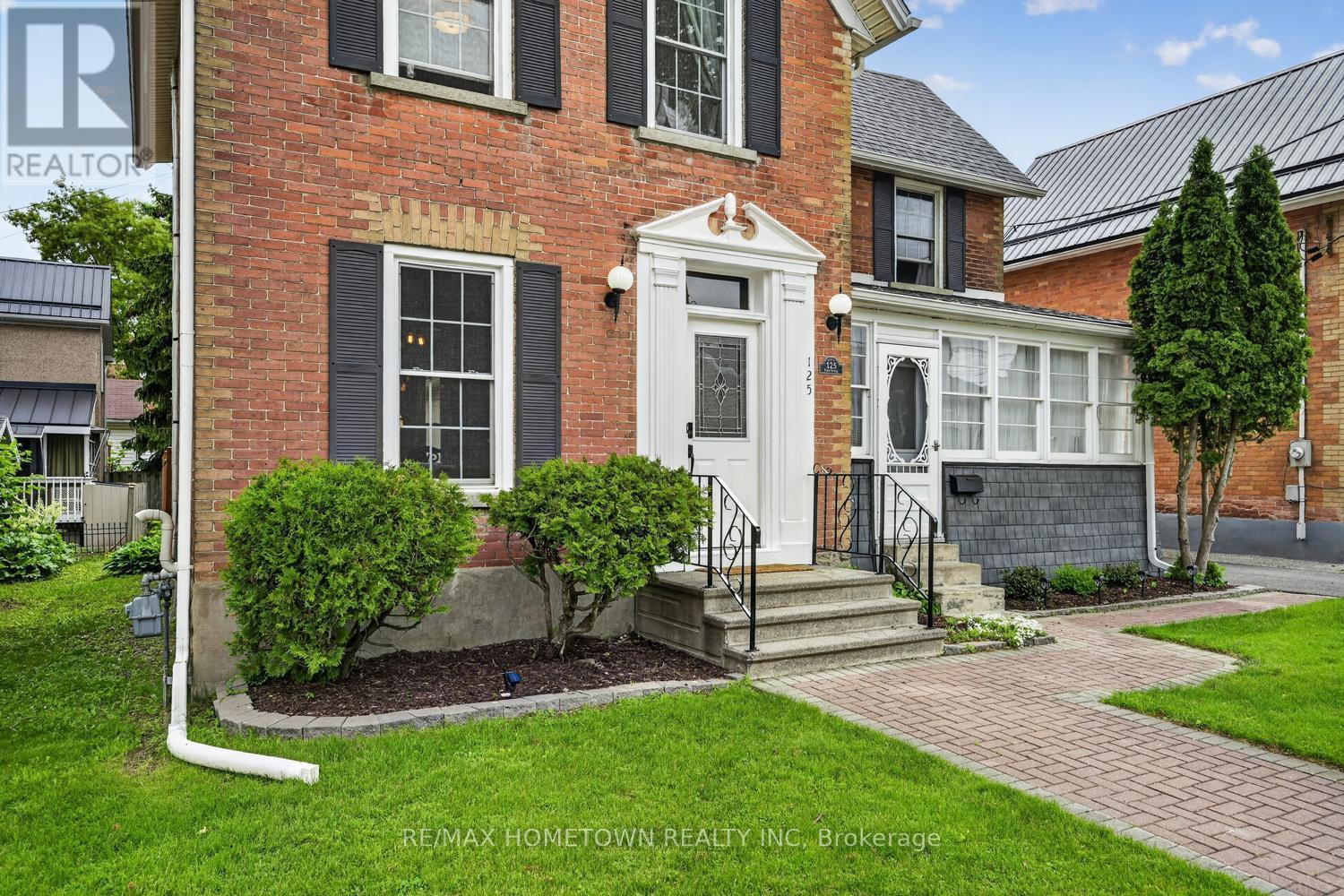 125 Park Street, Brockville, Ontario  K6V 2G8 - Photo 3 - X13238906