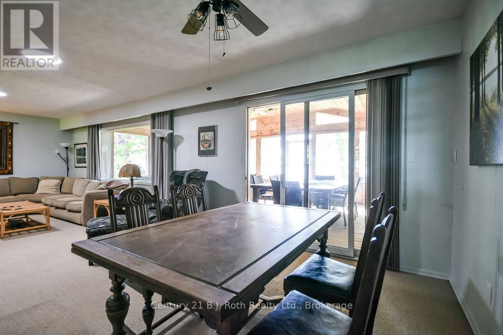 2551 Amigo Drive, Severn (West Shore), Ontario  L3V 6H3 - Photo 20 - S13238800