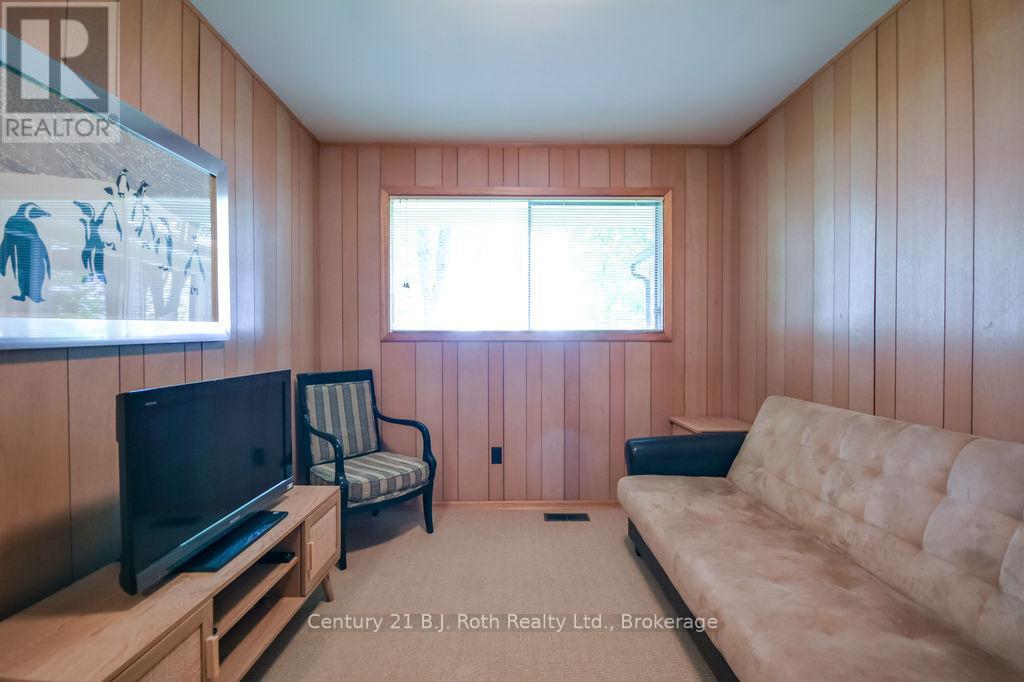 2551 Amigo Drive, Severn (West Shore), Ontario  L3V 6H3 - Photo 32 - S13238800